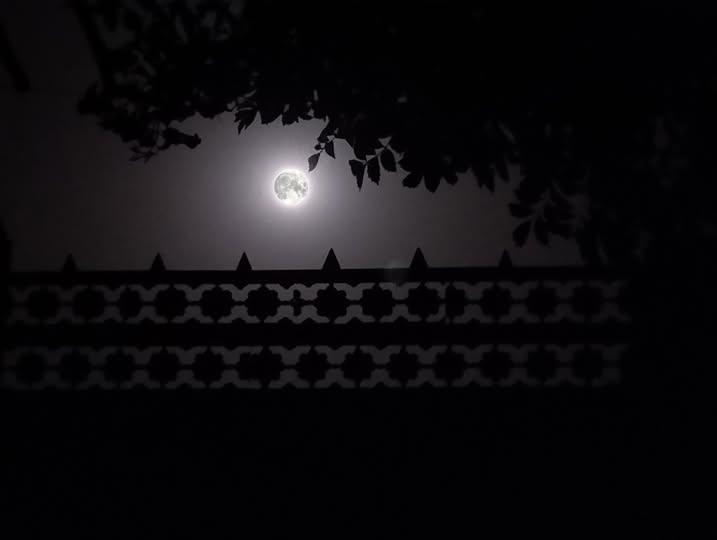 Moon View from Karak